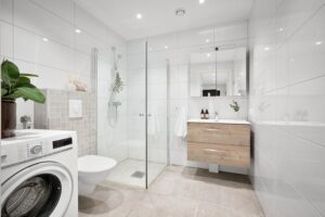 Beoordelingen van verschillende toiletmerken en -modellen.